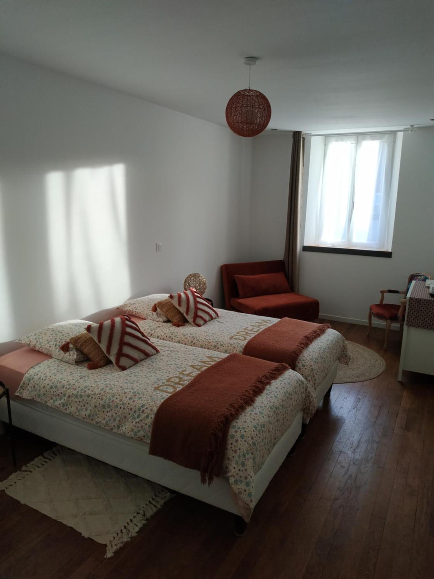 La Maison D Eole Saint-Sulpice-les-Champs Екстер'єр фото